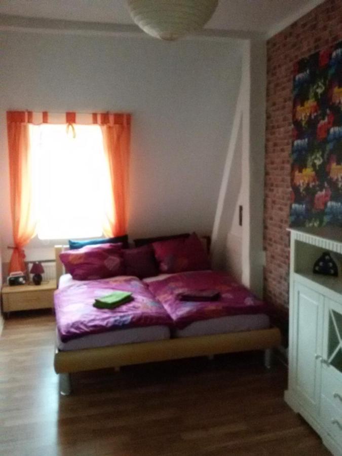 Schwarzer Adler Ferienwohnung Mit 3 Schlafzimmer, Wz, Kueche, Bad Markisch Buchholz Ngoại thất bức ảnh
